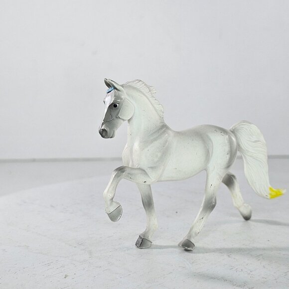 Breyer Stablemate Tennesse Walking Horse Grey #6201 #5935 - Picture 5 of 11